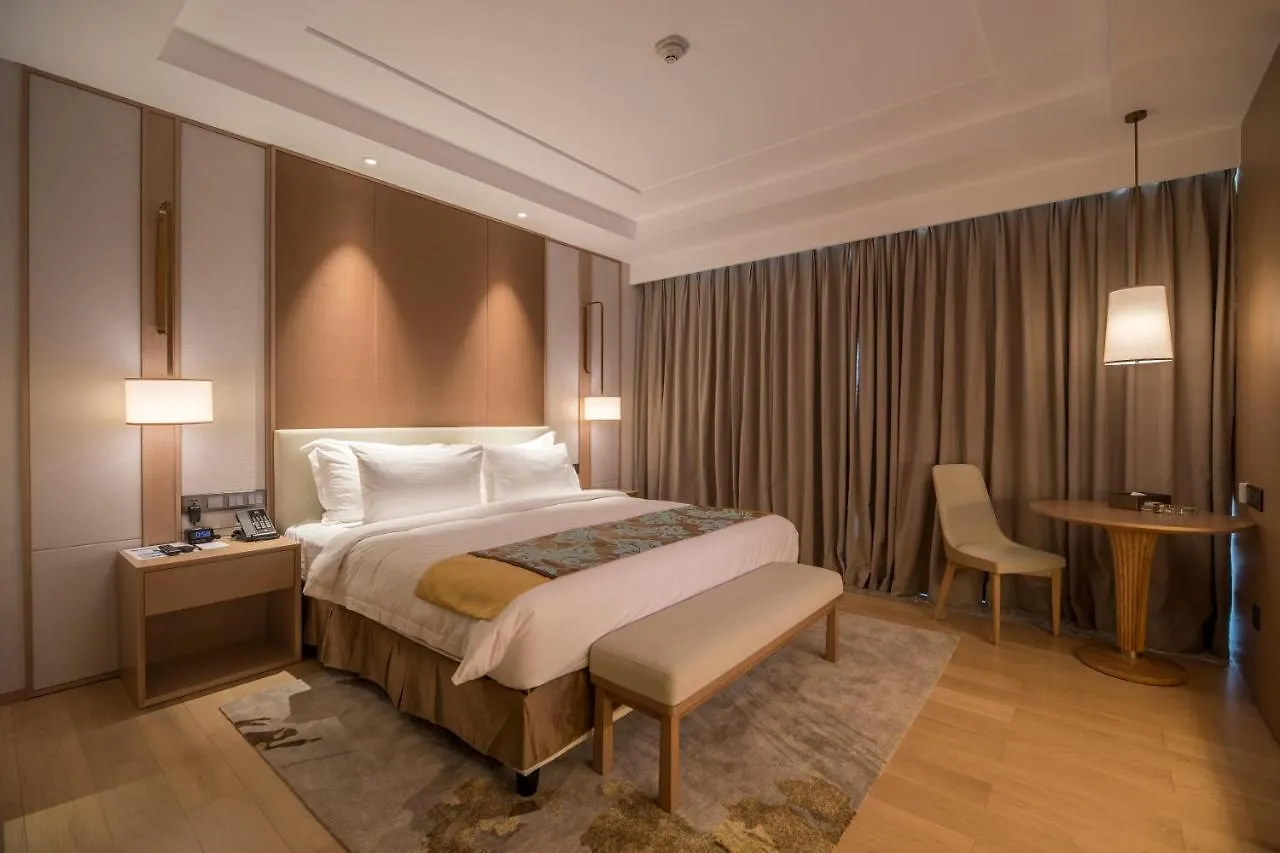 Jing Shang Hotel Sihanoukville 4*,